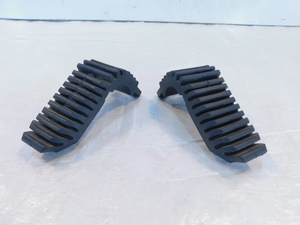 Set Honda VT1100 VT1100C Shadow 1100 Spirit ACE & Sabre Fuel Tank Rubber Dampers - Imagem 4 de 4