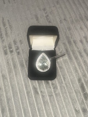 Größe 7. 20,58 kt perlenförmiger runder weißer Topas Sterlingsilber plattiert Ring