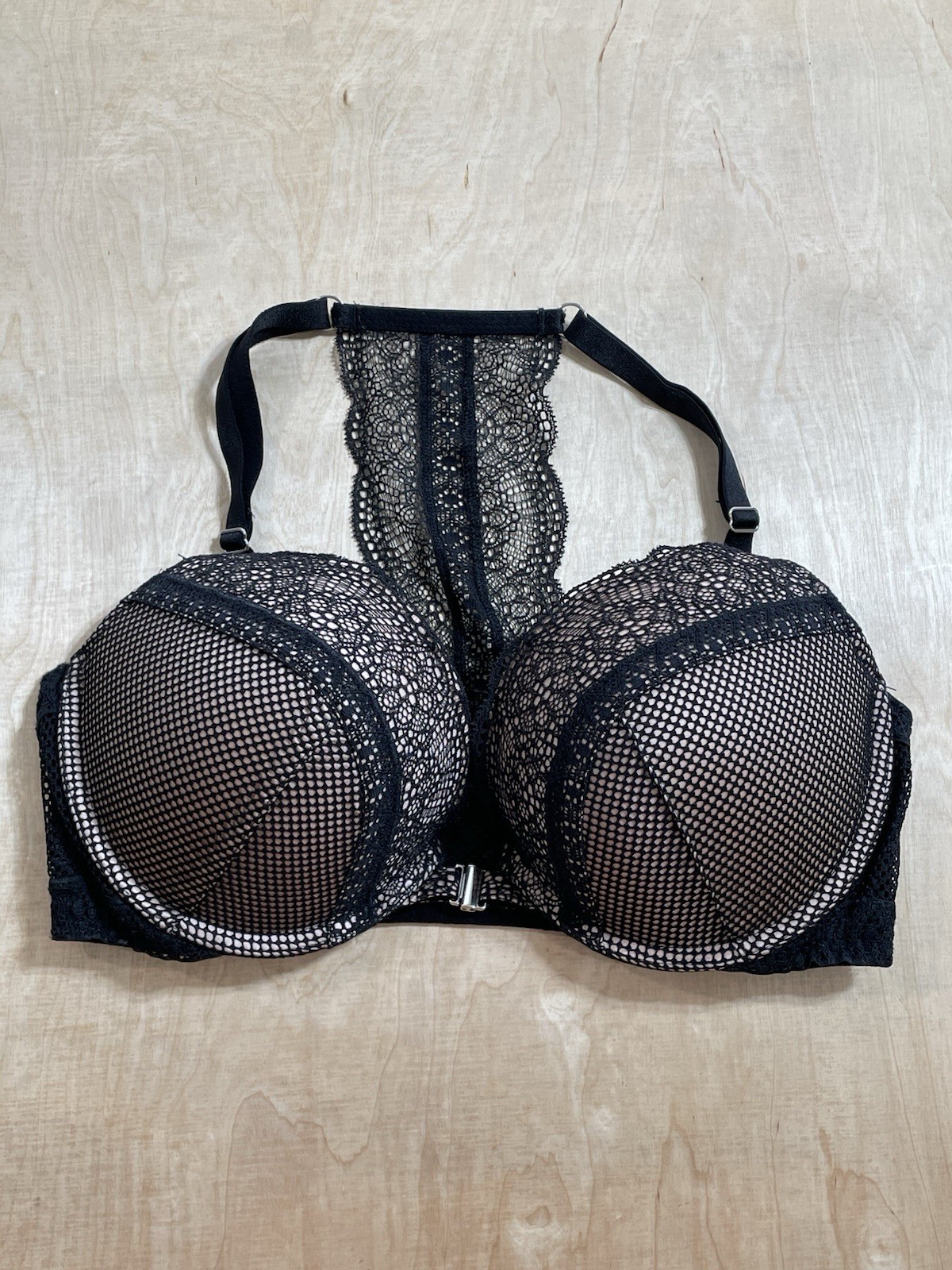 Victoria's Secret Very Sexy Push-Up Bra 36C Black Lace Racerback Front Closure