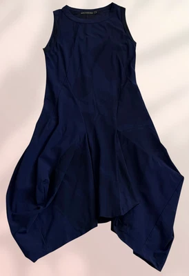 Robe bleu nuit asymétrique tissu tech Sensitive Marithé et François Girbaud - Photo 1/4
