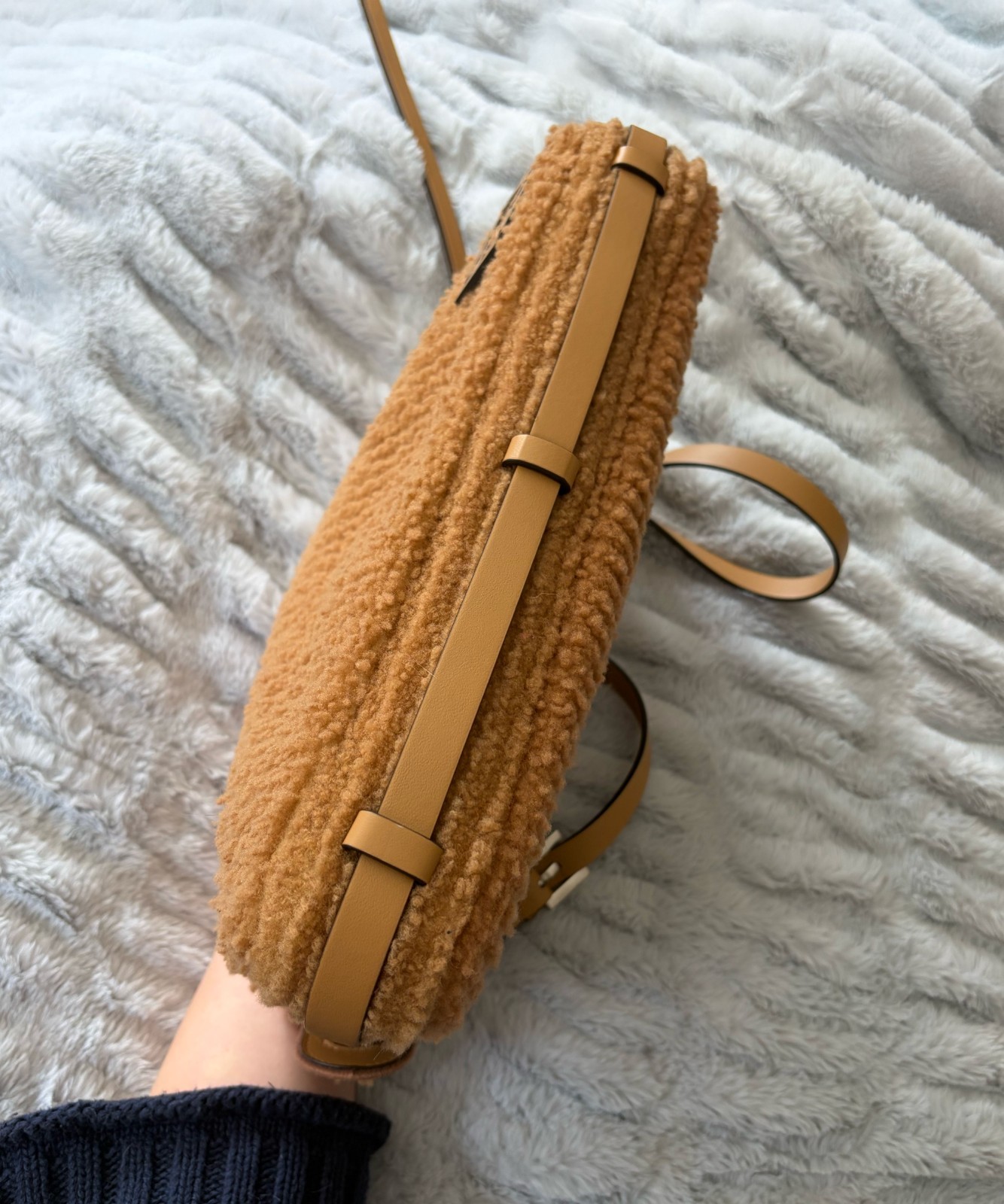 Fendi Shearling Simply Shoulder Bag Medium image 5
