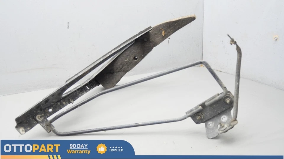 Soporte de guardabarros Pontiac Solstice 2006-2009 soporte superior derecho lado del pasajero OEM Foto 3 de 4