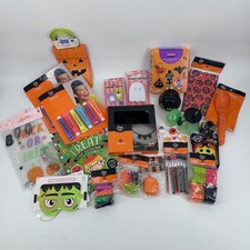 Hyde  EEK Halloween Party Bundle 27pc UV Makeup Masks Decor Toys Activity Kit