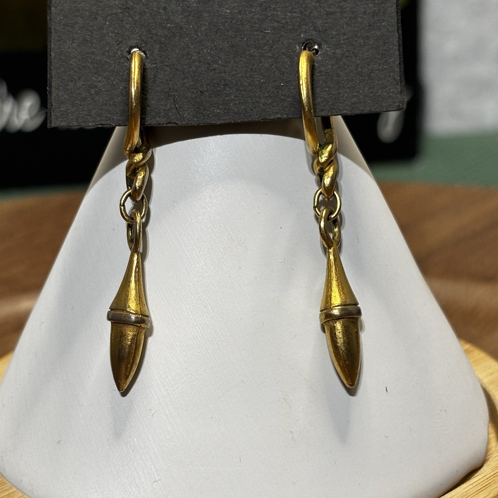 Beautiful  Brass Tone Dangle Pierced Earrings - image 2