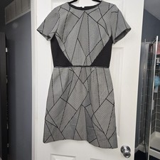 Tahari Arthur S. Levine Women’s 8 Gray/Black Geometric A-Line Knee Dress Zip