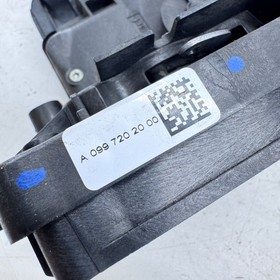 MERCEDES C-CLASS S205 DOOR LOCK A0997202000 OSF RH DRIVER FRONT RIGHT 14-18