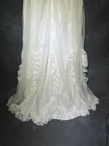 Vintage Ivory Puff Lace Ruffle Sleeve Wedding Dress Bridal Gown W/ Veil - Picture 17 of 21
