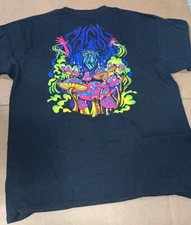 A-Lab Men T-Shirt Magic Mushrooms Short Sleeve MENS SIZE XL PRE-OWNED
