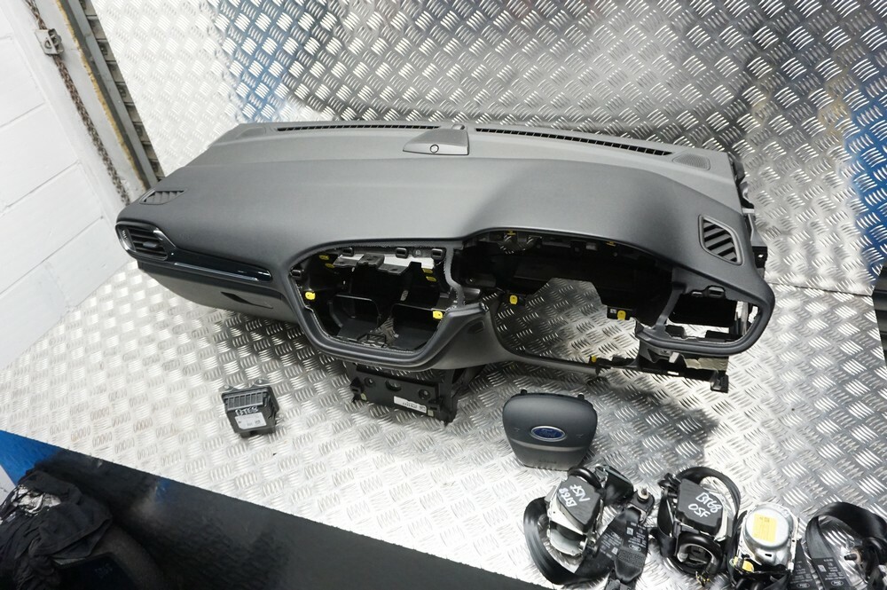 Picture 1 of 8