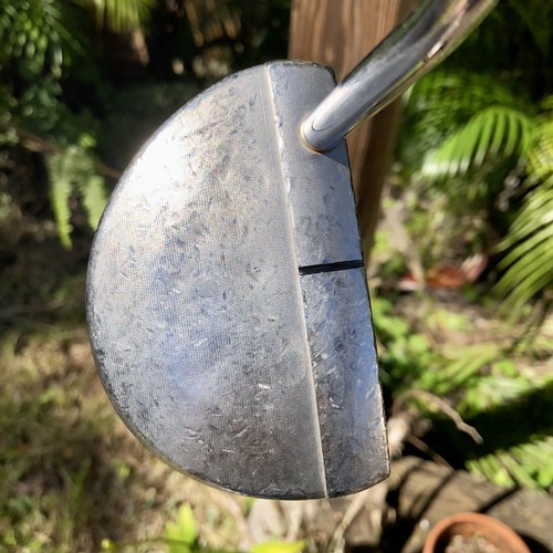 Scotty Cameron Futura 5MB Putter 34” RH - Picture 11 of 14