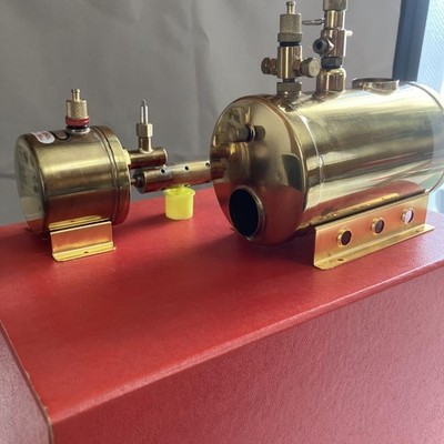 SAITO モデル スチーム エンジン T2DR & ボイラー B2E セット SAITO Model Steam Engine T2DR /Boiler B2E Set Brass w/ Pressure