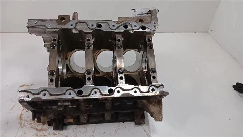 Bloque de cilindros de motor 3,5 L compatible con 10-19 FLEX Foto 2 de 4