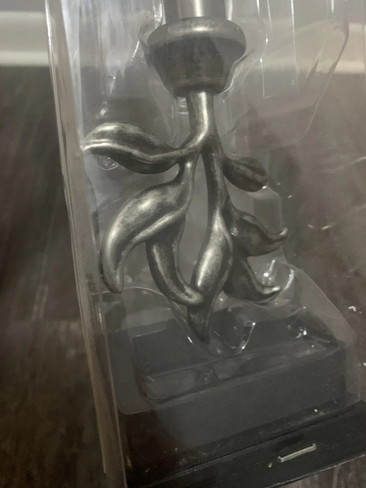 "Juego de varilla de cortina y remate diseño de rama Levolor plateado desgastado 28""-48"" nuevo" Foto 3 de 4