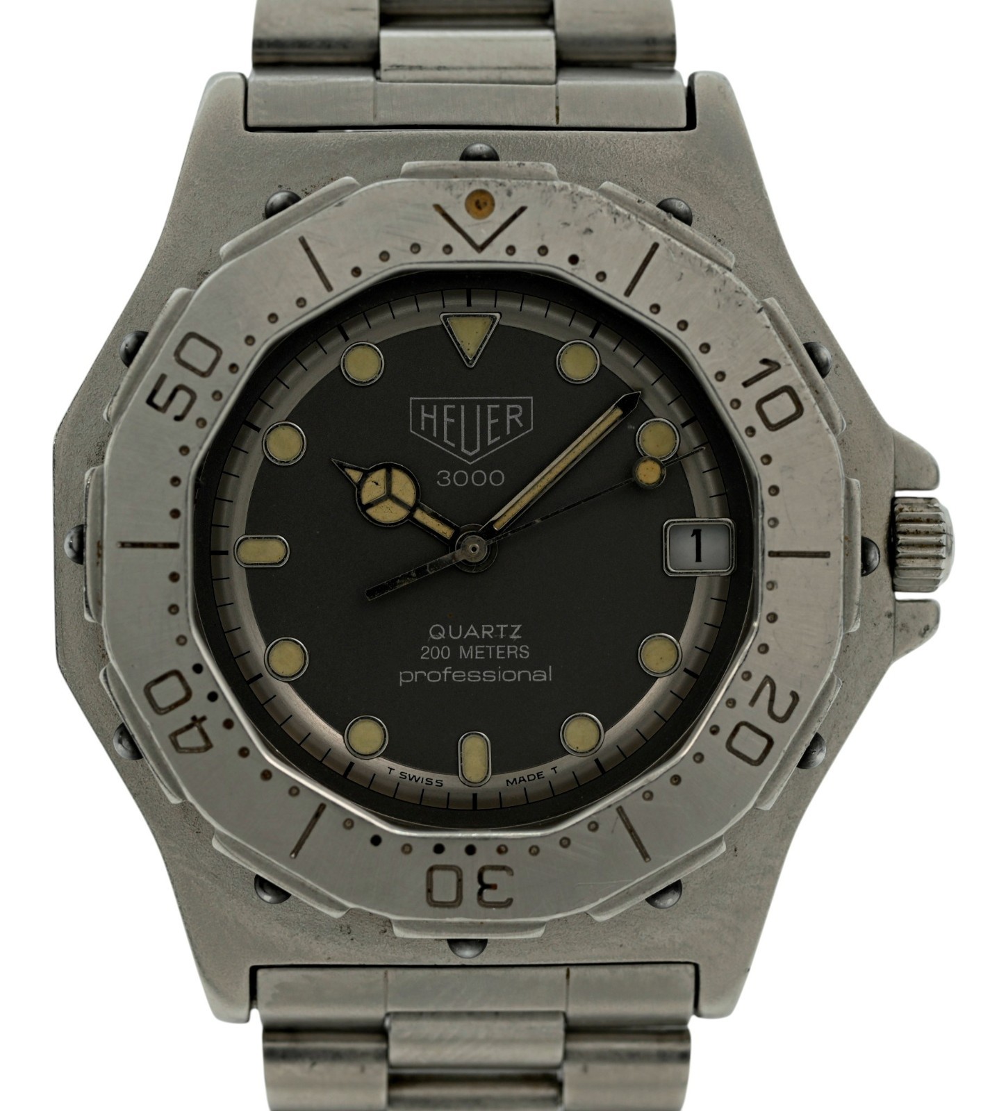 Heuer (Pre-Tag) 38mm Men's 3000 Series 1980's Swiss Quartz Watch! Ref: 932.206!
