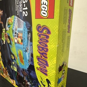LEGO Scooby-Doo: The Mystery Machine (75902) - New Sealed Retired Fred