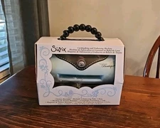 Sizzix Texture Boutique Embossing Machine Purse Style Baby Blue Machine New