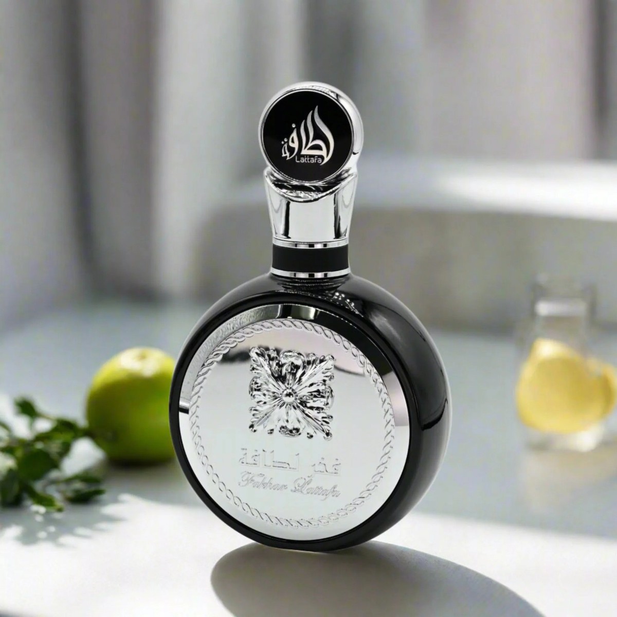 Fakhar by Lattafa オードパルファム 100ml Amazon.com : Lattafa Fakhar Men, Women and Gold Extrait EDP 100ML