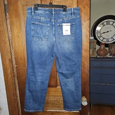 MoCo Boutique Blue Jean 18W Tummy Control Slimming Can't Cuff This Mom Blue