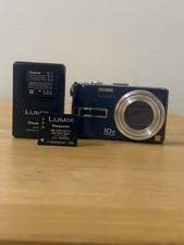 Panasonic LUMIX DMC-TZ3 17.2MP 10x optical zoom Leica lens *Powers up*