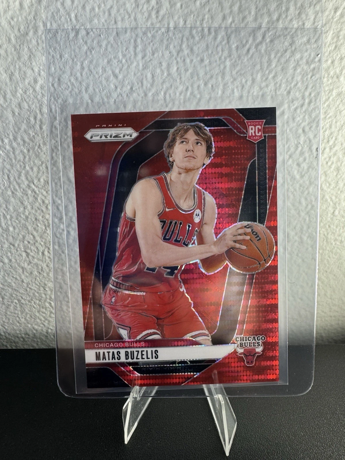 2024-25 Panini Prizm Red Pulsar Prizm /75 Matas Buzelis #252 Rookie RC