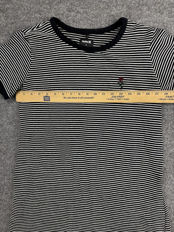Vestido Hurley Mujer Grande Negro Blanco Rayas Camiseta Rosa Bordada Informal Foto 4 de 4