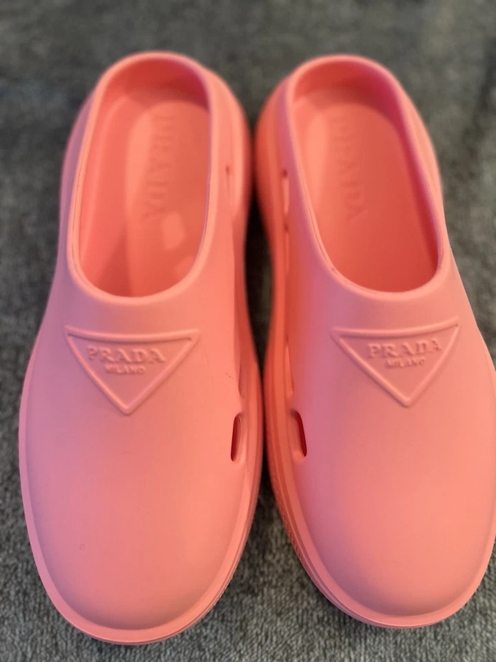 Mulas deslizantes de goma suave Prada IT 39 US 9 Foto 3 de 4