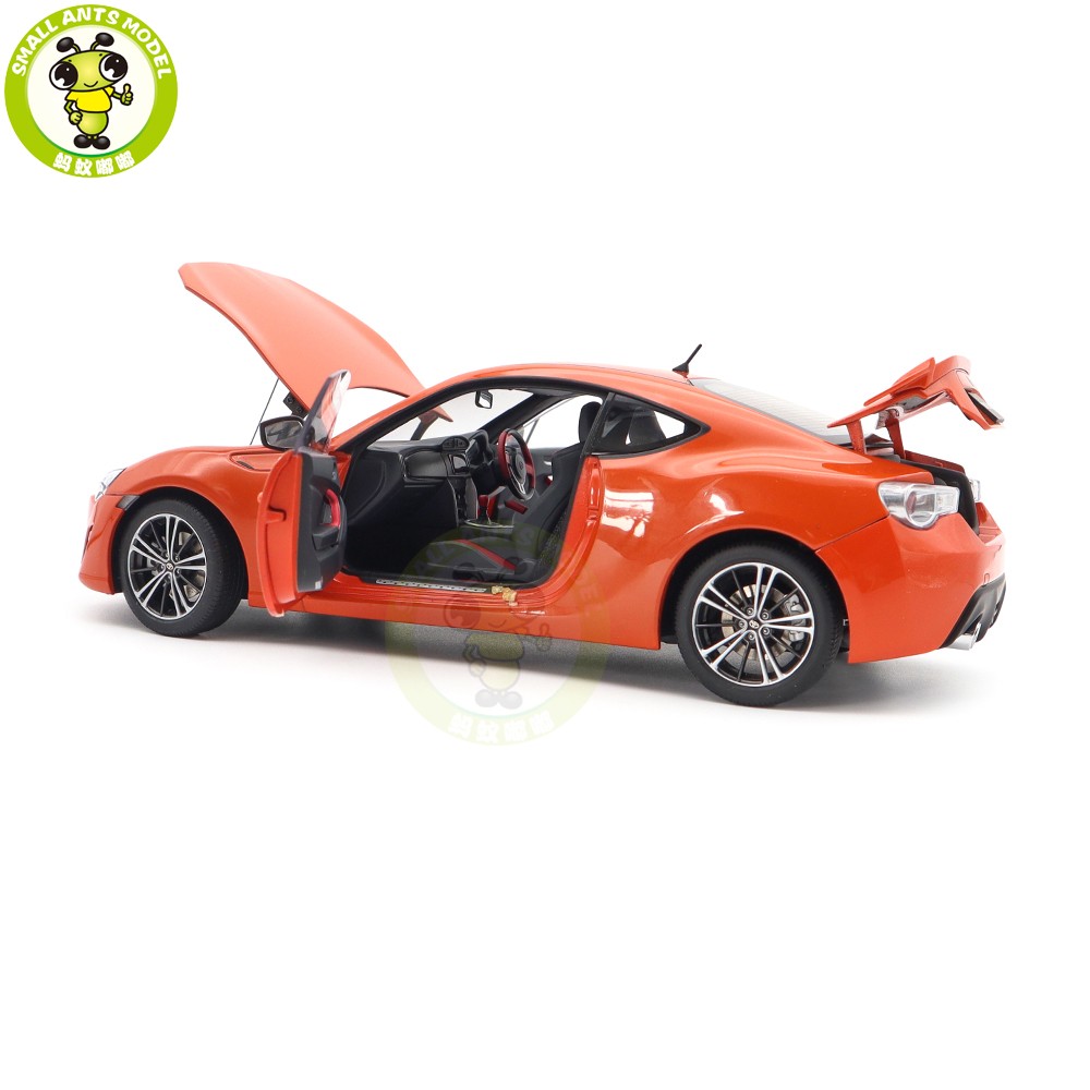 1/18 Toyota 86 GT Limited RHD AUTOart 78771 Orange Metallic