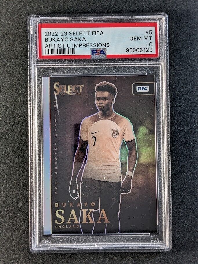 Bukayo Saka 2022 Select FIFA #5 Artistic Impressions /(SSP Bukayo Saka 2022 Select FIFA #5 Artistic Impressions /(SSP