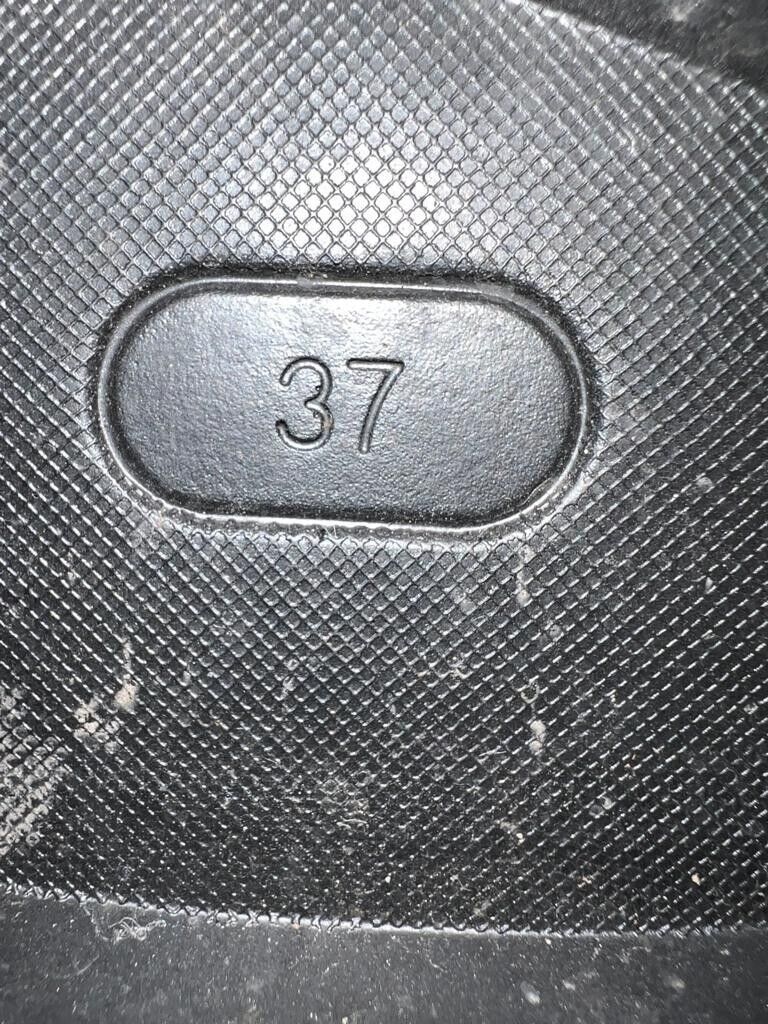 Picture 6 of 10