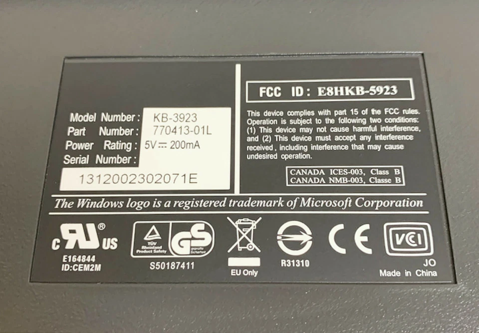 NEW OEM Wyse Dell Keyboard KB-3923 Black 104 Key Pad PS/2 6-pin Plug 770413-01L - Image 3 of 3