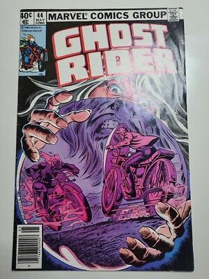 GHOST RIDER#44: ''Cloak of Crimson-Soul of dust!'' FN+ 1980 MARVEL COMICS newstand