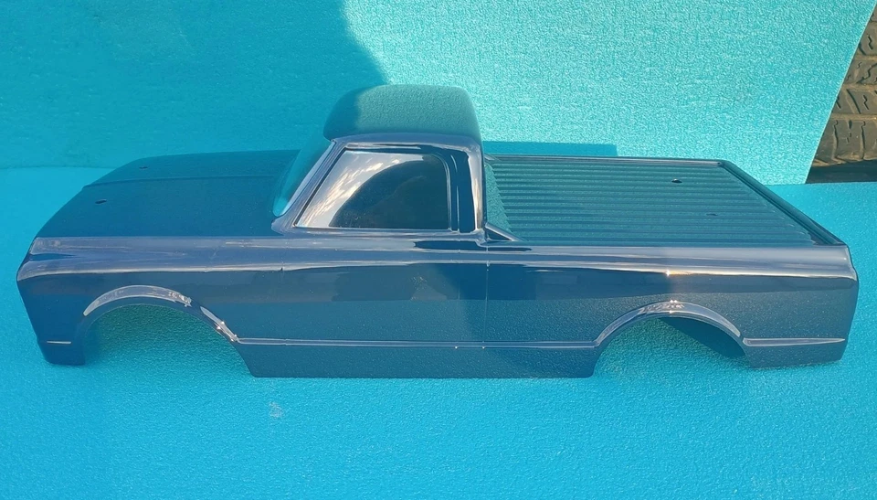 Vaterra 1972 Chevy C10 Pickup Body V100 VTR230059-Navy Blue with Light Kit - Image 3 of 4