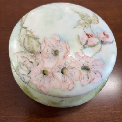 Antique T&V France Hand Painted Floral Green W/Roses Dresser Powder Trinket Box