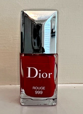 Dior Vernis Nail Polish in Rouge 999 - New
