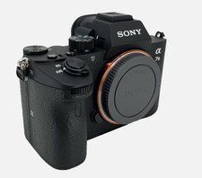 Full Frame Mirrorless Camera Body - Sony Alph...