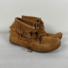 Minnetonka Womens 7 Moccasin Boot Brown Double Fringe Suede Lace Up Cottagecore