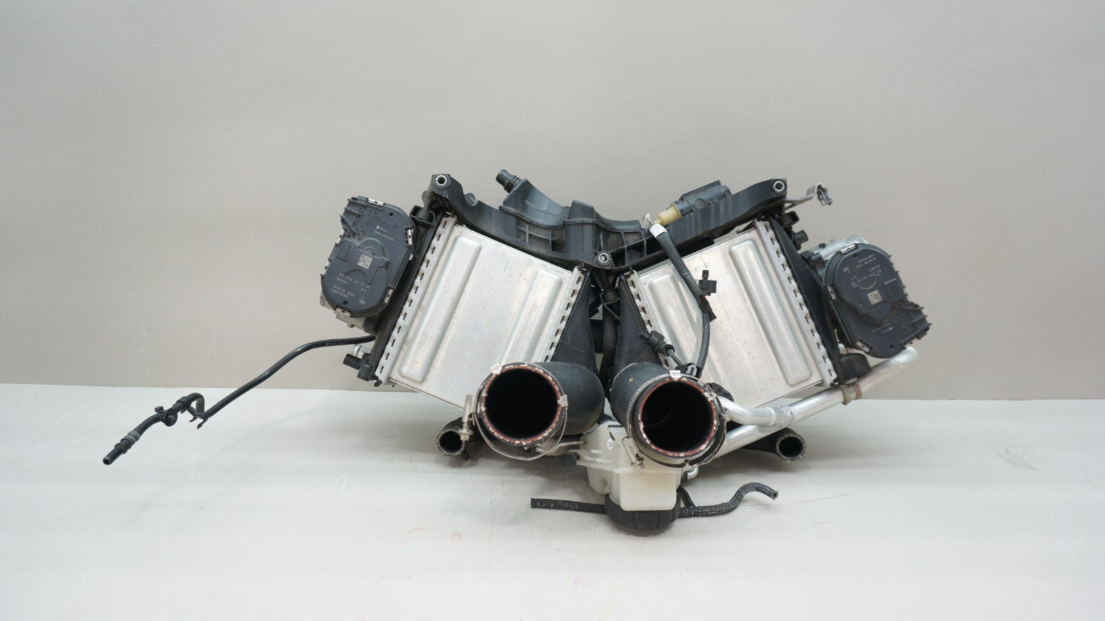 Aston Martin Vantage 2018-2024 Intercooler