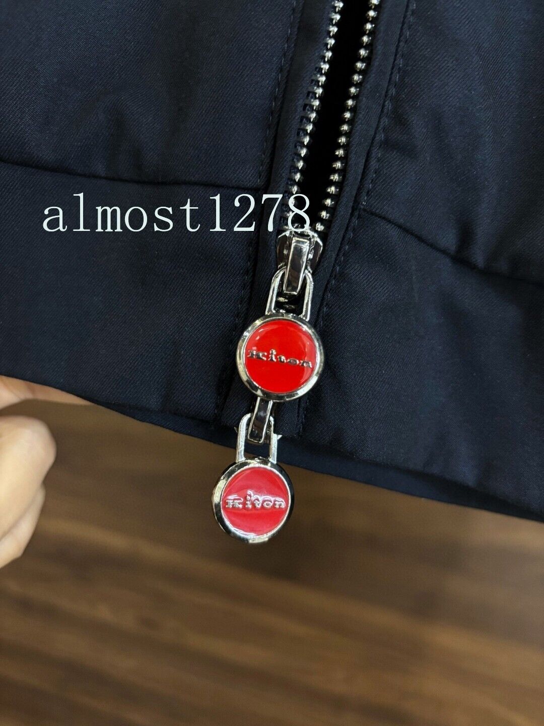 Foto 19 di 32