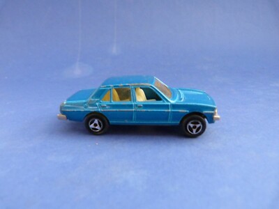 MAJORETTE LOT De Camions Et Remorques EUR 28,00 - FR