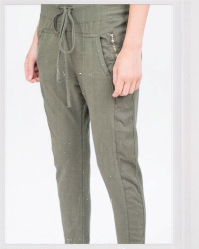 Suzy d ultimate joggers -new with tags 