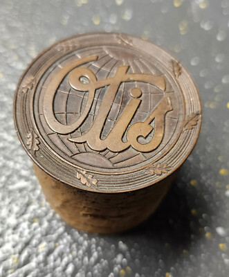 Otis Typenschild Emblem Elevator Badge Schild Vintage aus alten Zeiten