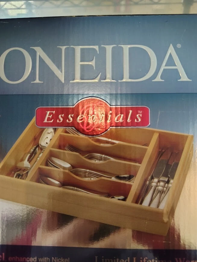 Oneida Wordworth pattern 65 pc for 12 NEW IN BOX, FLATWARE SET, Sterling Silver - Image 2 of 3