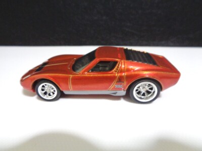 Hot Wheels 2022 Super Treasure Hunt '71 Lamborghini Miura P400SV