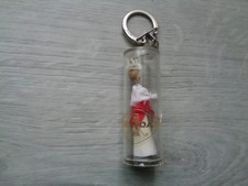 ANCIEN PORTE CLE LAMPE MAZDA POUPEE MINIATURE INCLUSION
