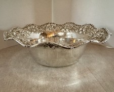 REPOUSSE LORING ANDREWS CO HAND CHASED STERLING 9 1/4" STRAWBERRY BOWL  11.13OZT