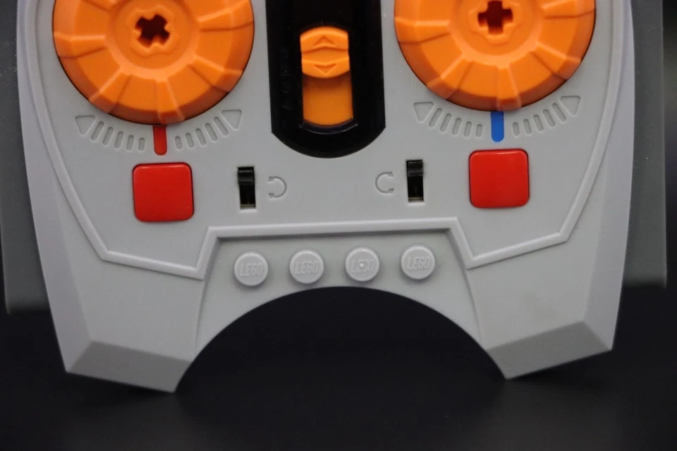 LEGO® 64227c01 Electric Power Functions IR Speed Train Remote Control Unit Grey - Image 3 of 4