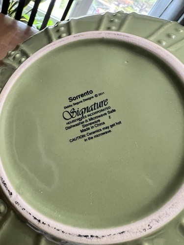 Sorrento 10.5" Sage Mixing Bowl 2011 Debby Segura Designs Signature Housewares - Picture 4 of 6
