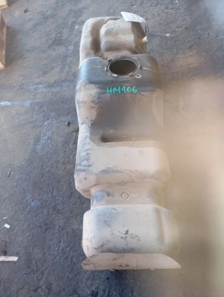 Tanque de combustible 28 galones sin combustible flexible compatible con 04-15 ARMADA 3721347 Foto 2 de 4