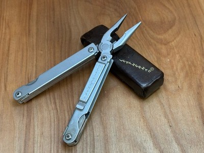 Leatherman Sideclip Multi-Tool with Leather Sheath Retired Vintage EXCELLENT!