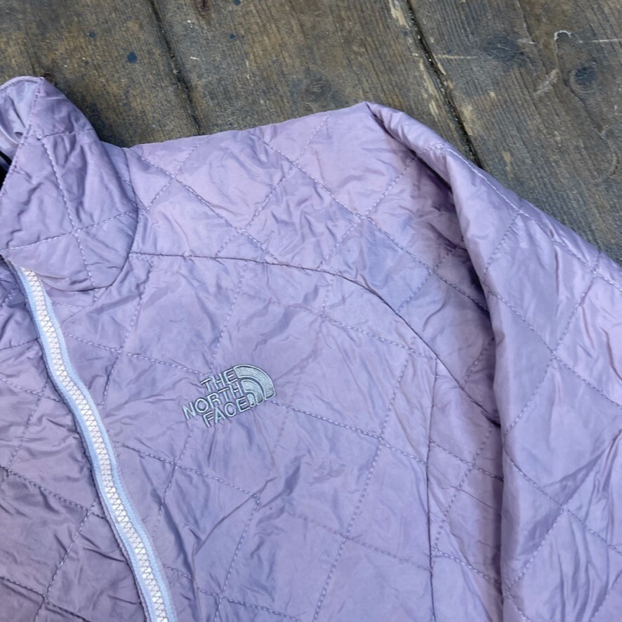The North Face Puffer Jacket Womens Full Zip Lightweight Ski Coat, Purple Small image 4